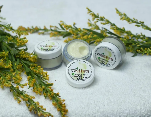 Wrinkle-Free Under Eye Cream