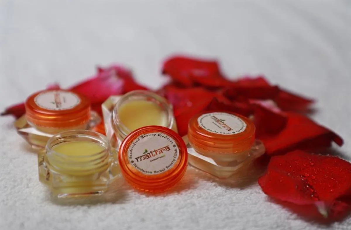 Eladi Lip Revitalizer