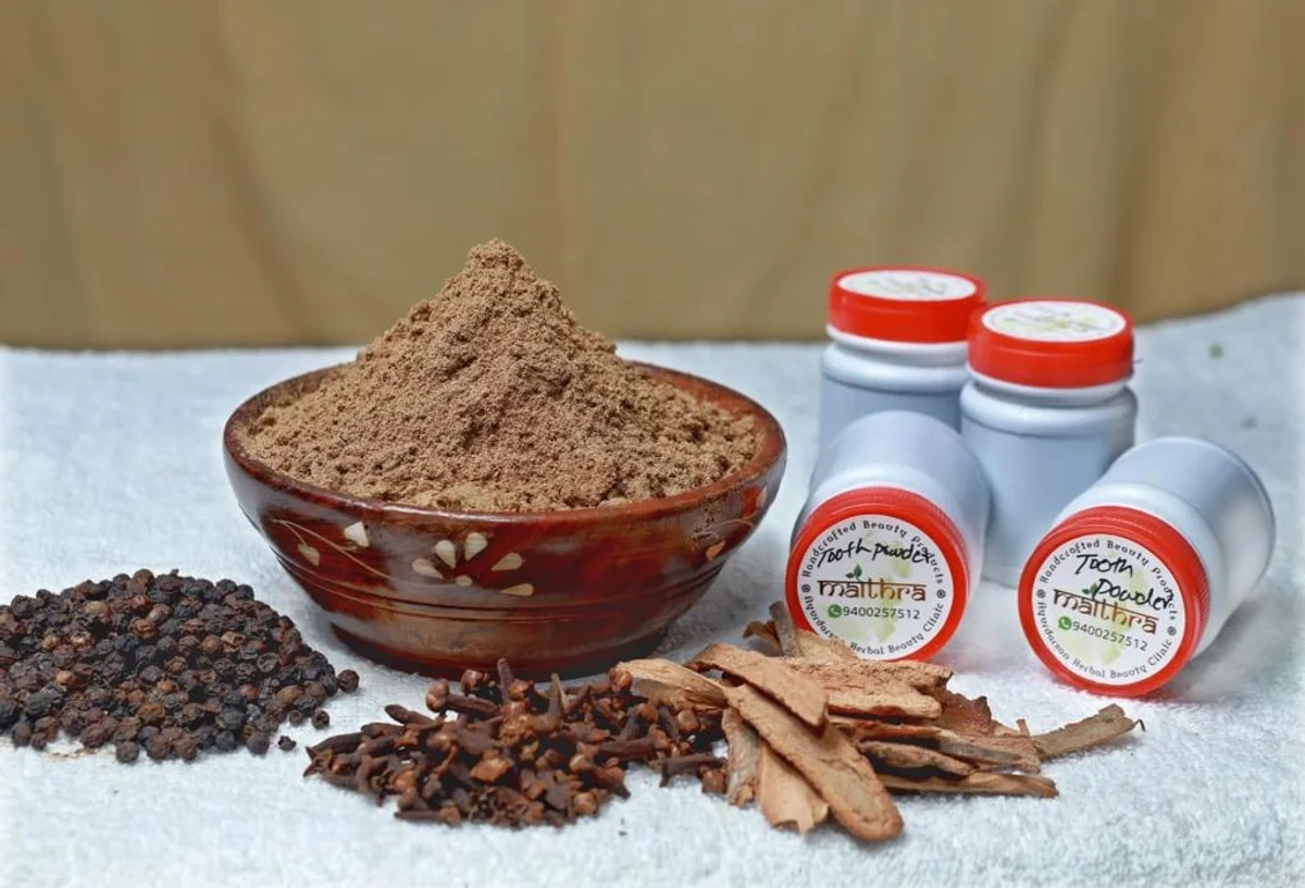 Herbal Tooth Powder